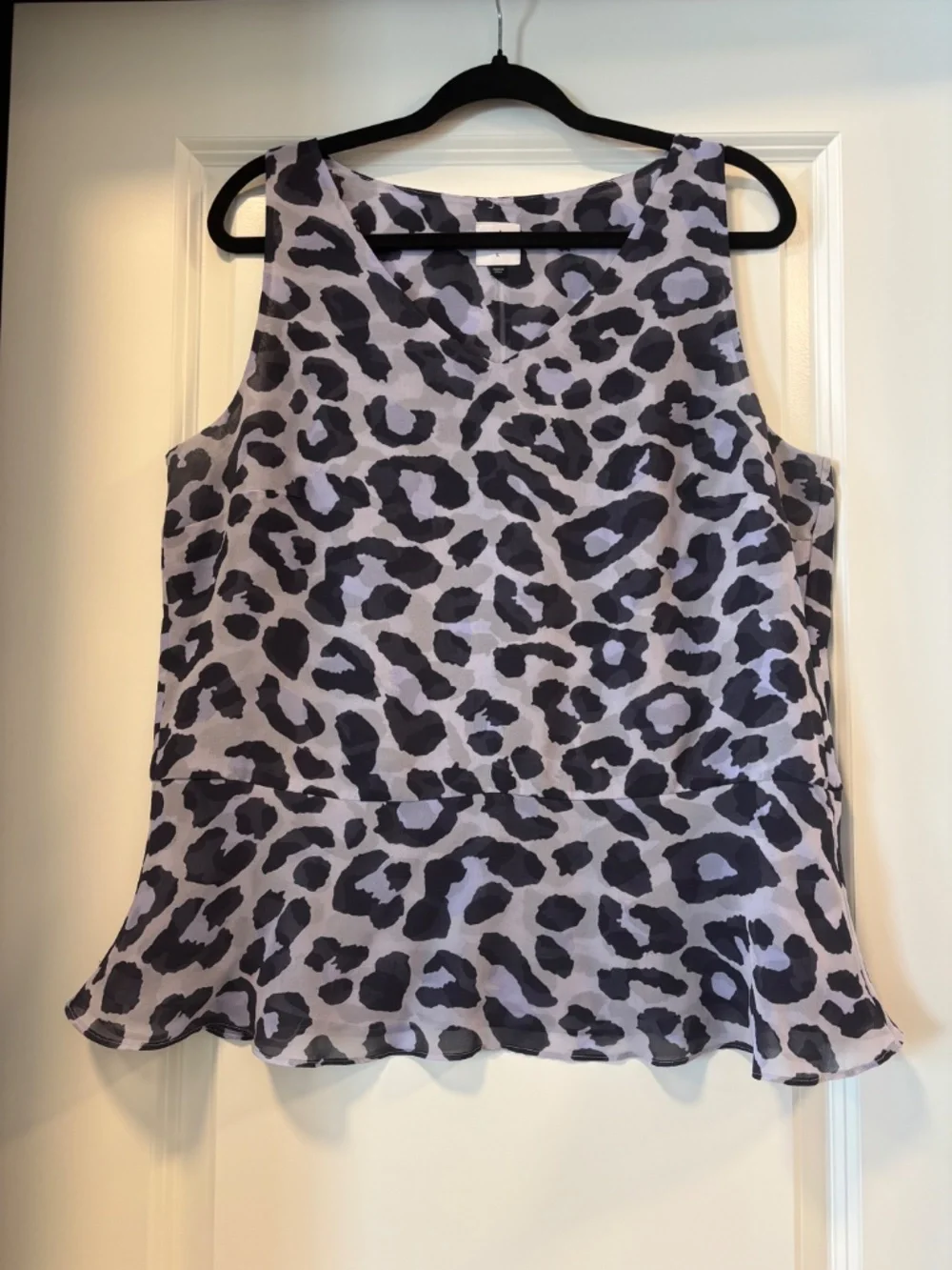 Cabi sleeveless blouses - Picture 5 of 12